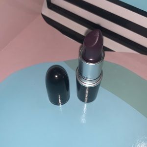Mac- Cyber Lipstick - Black Purple